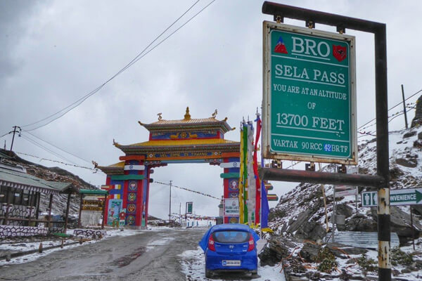 Sela Pass Tour